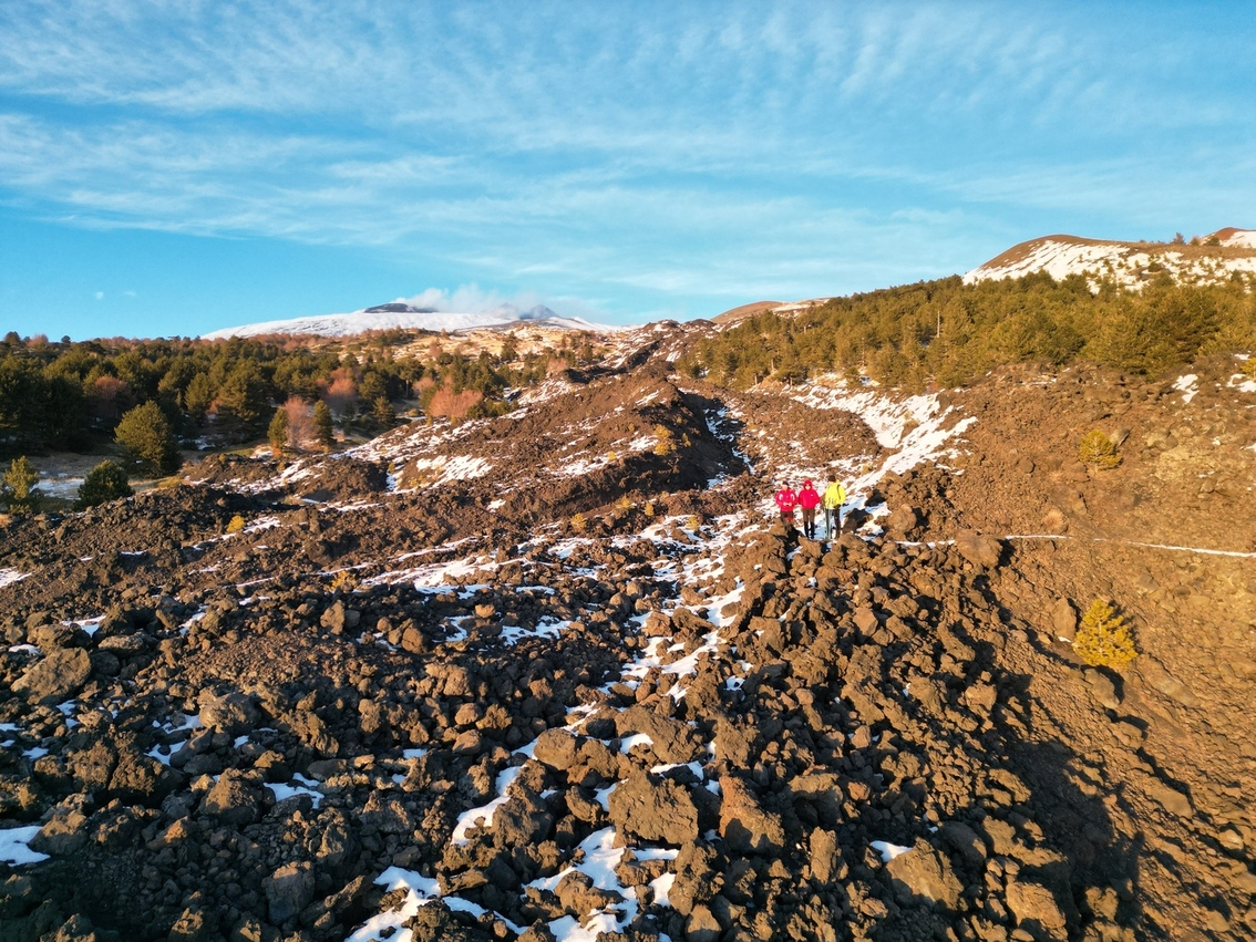 Etna Sunset Hike - Snow cover with clients Etna Sunset Hike - Snow cover with clients
